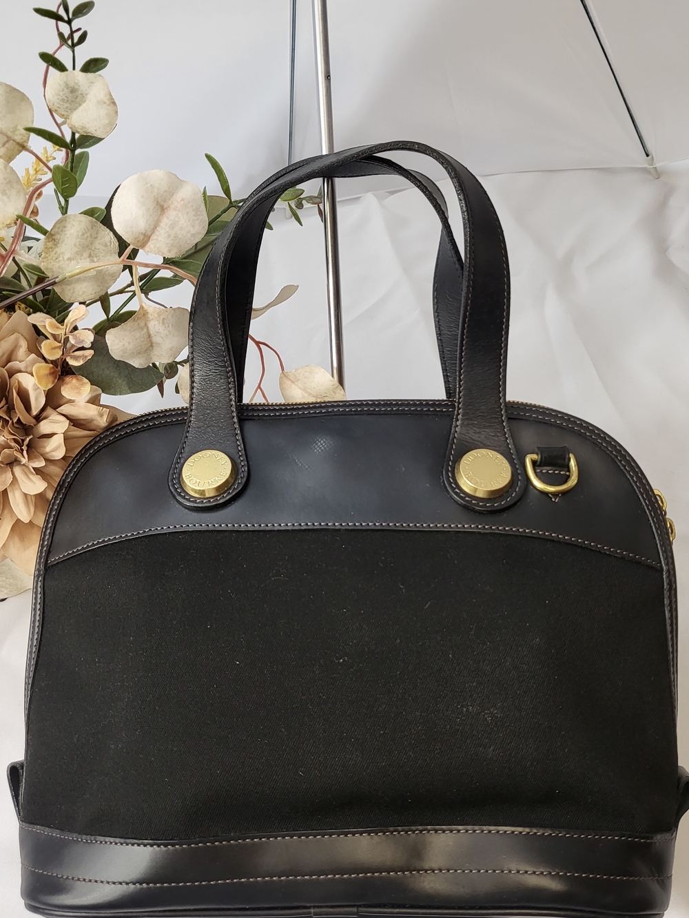 Handbag - Picture 2 of 5